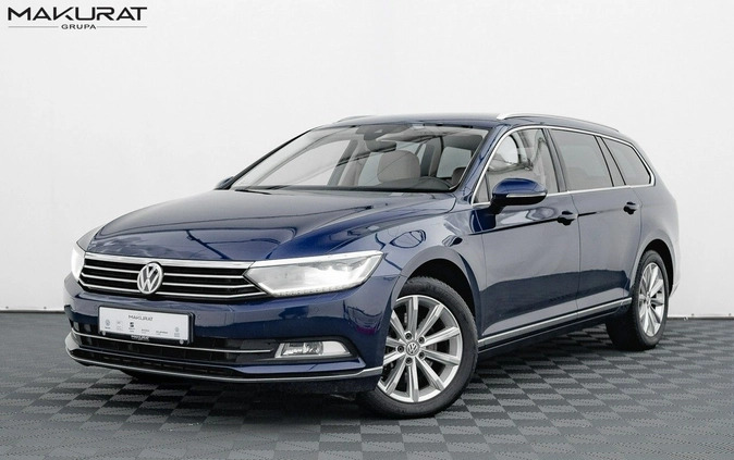 Volkswagen Passat cena 68450 przebieg: 159906, rok produkcji 2017 z Jarosław małe 704